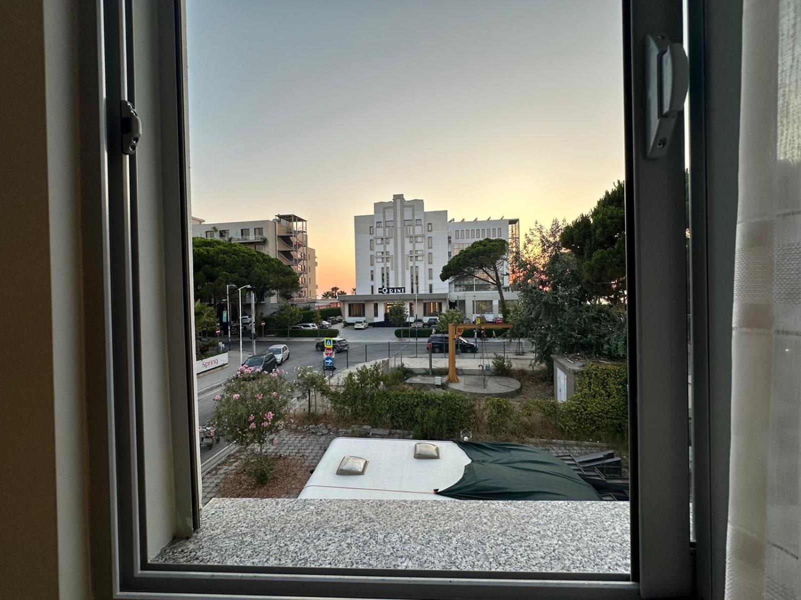 I&s 6 Apartment